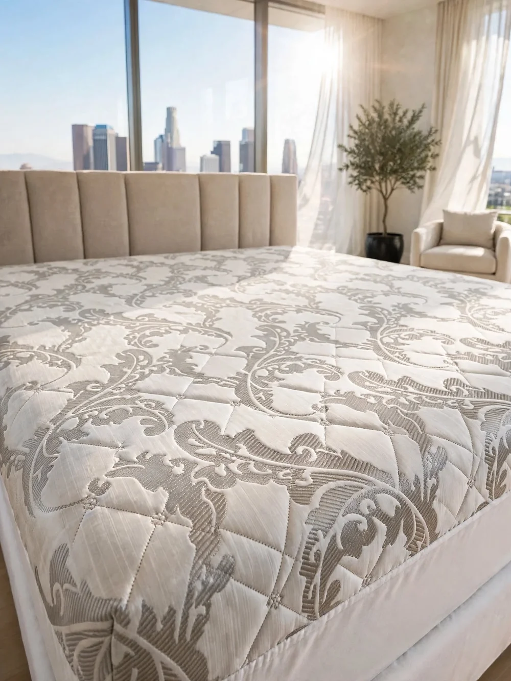 Concierge Collection Jacquard Mattress Pad Full Size Silver Damask New